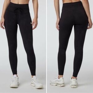 Vuori Daily Legging in Black Size XS